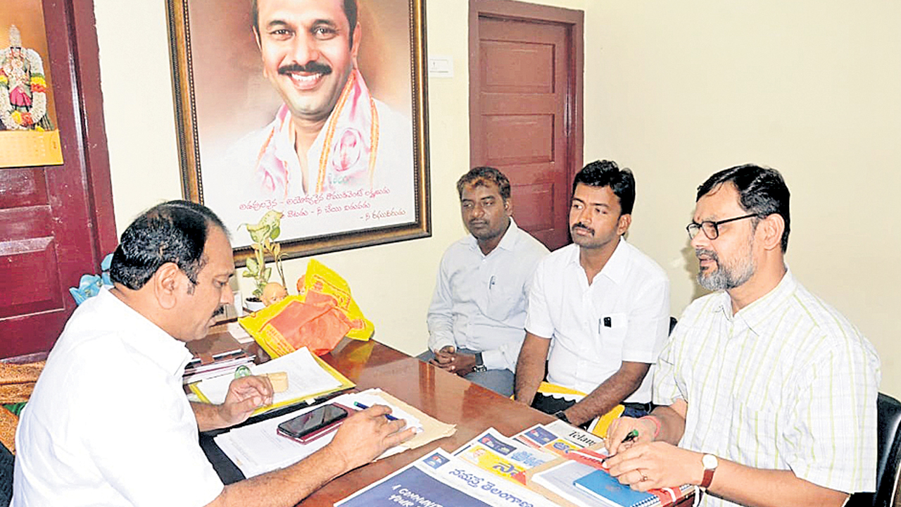 లో వోల్టేజీ నివారణకు నూతన టాన్స్‌ఫార్మర్లు