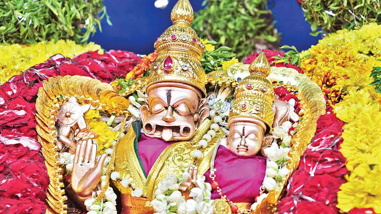 నారసింహుని ఆదాయం 19 లక్షలు