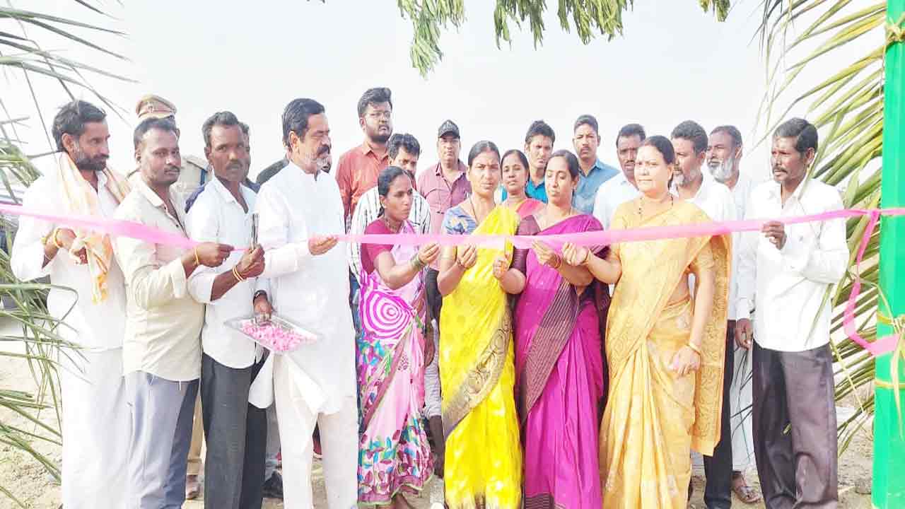 క్రీడల అభివృద్ధికి పెద్ద పీట