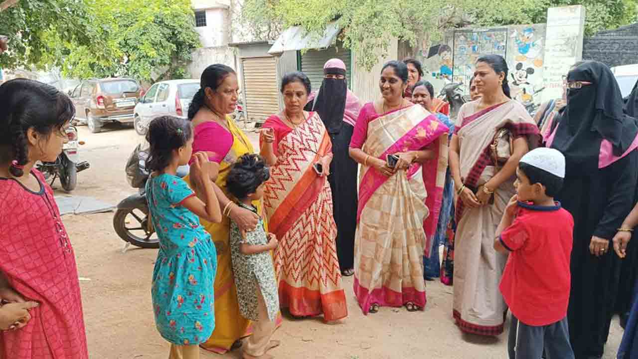 ఉద్యమంలా బడిబాట