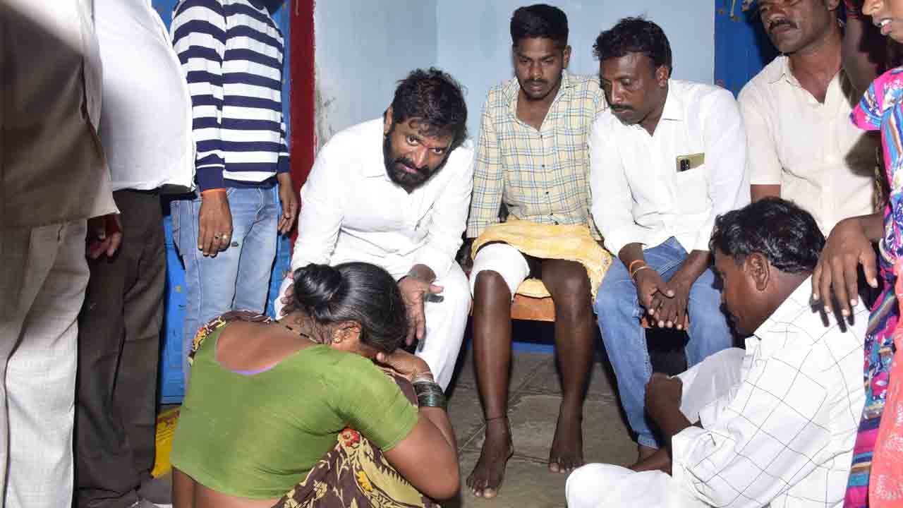 ఆర్మీ అభ్యర్థి శ్రీకాంత్‌కు అండగా ఉంటాం