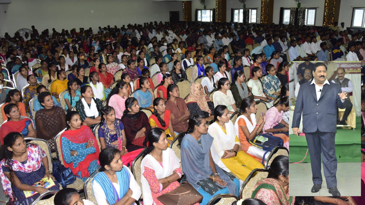 కష్టపడితే గ్రూప్స్‌ సాధ్యమే..