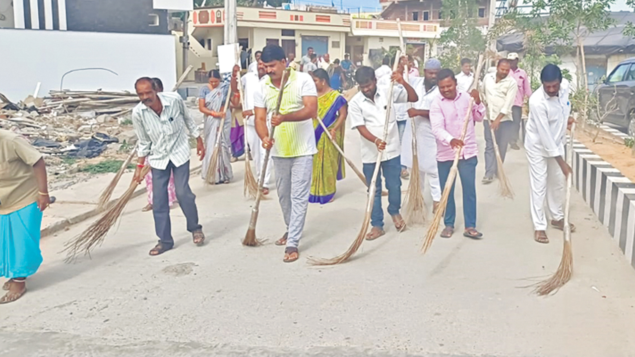 ప్రతివాడ మురిసెలా..