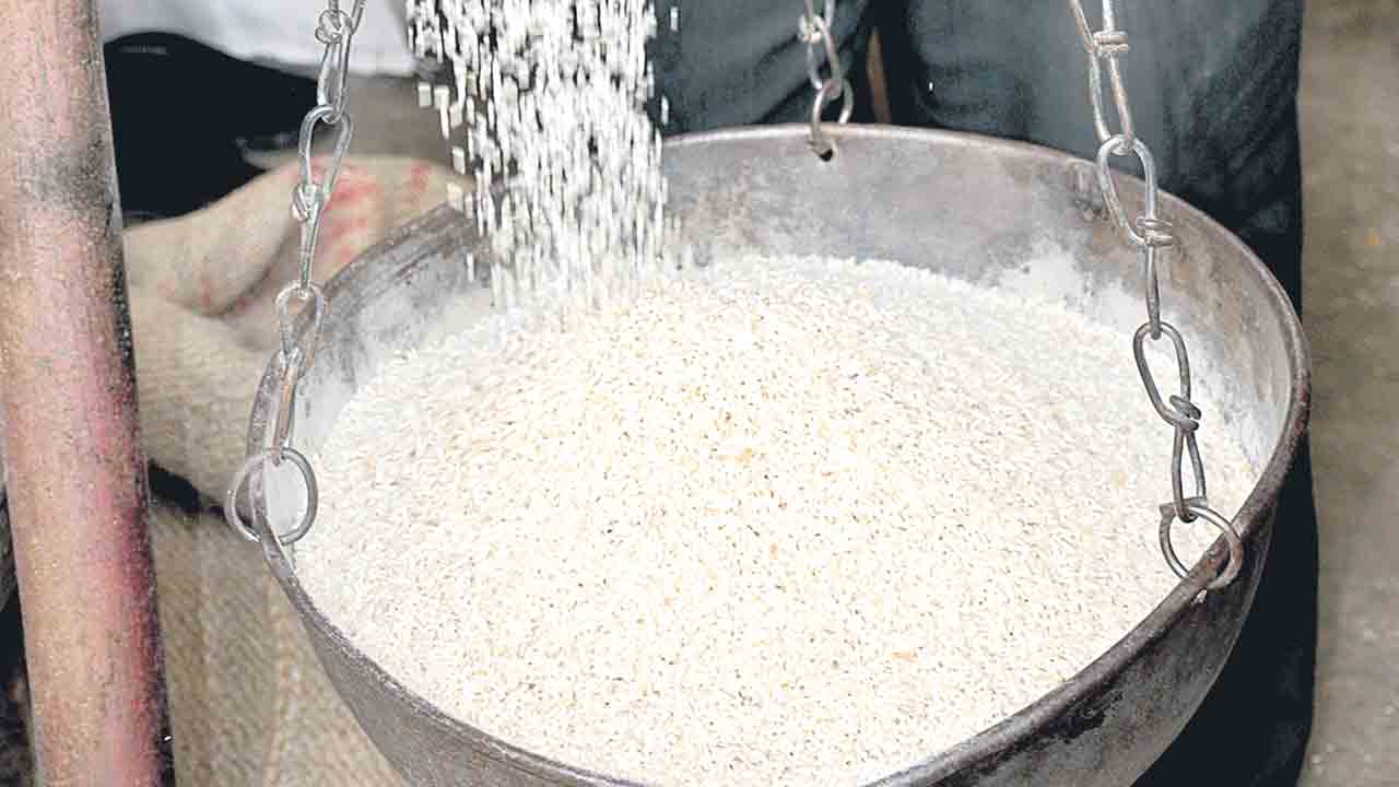 ఆరు నెలలు ఉచితం