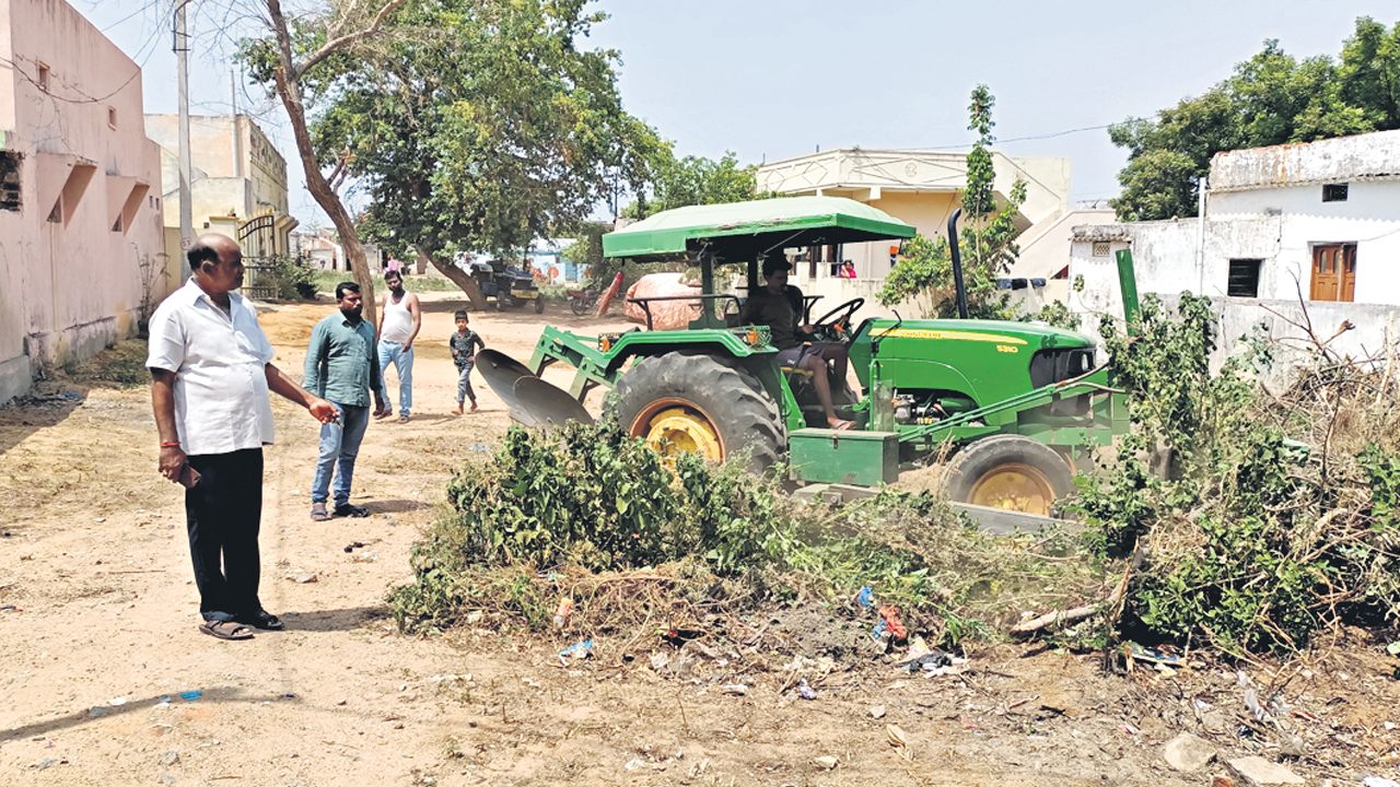 వార్డుల్లో సమస్యల పరిష్కారం