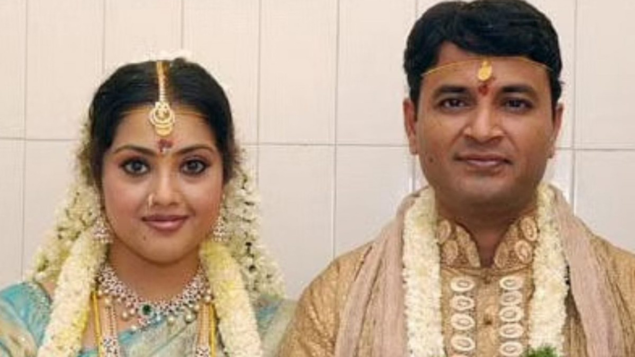 Meena Husband | మీనా భర్త మృతికి పావురాలే కారణమా?