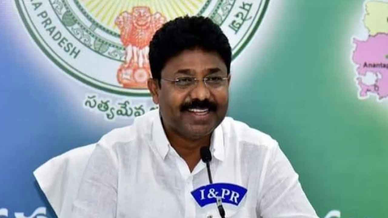 పేదల విద్యకు అడ్డంకులు వద్దు: మంత్రి ఆదిమూలపు సురేష్‌