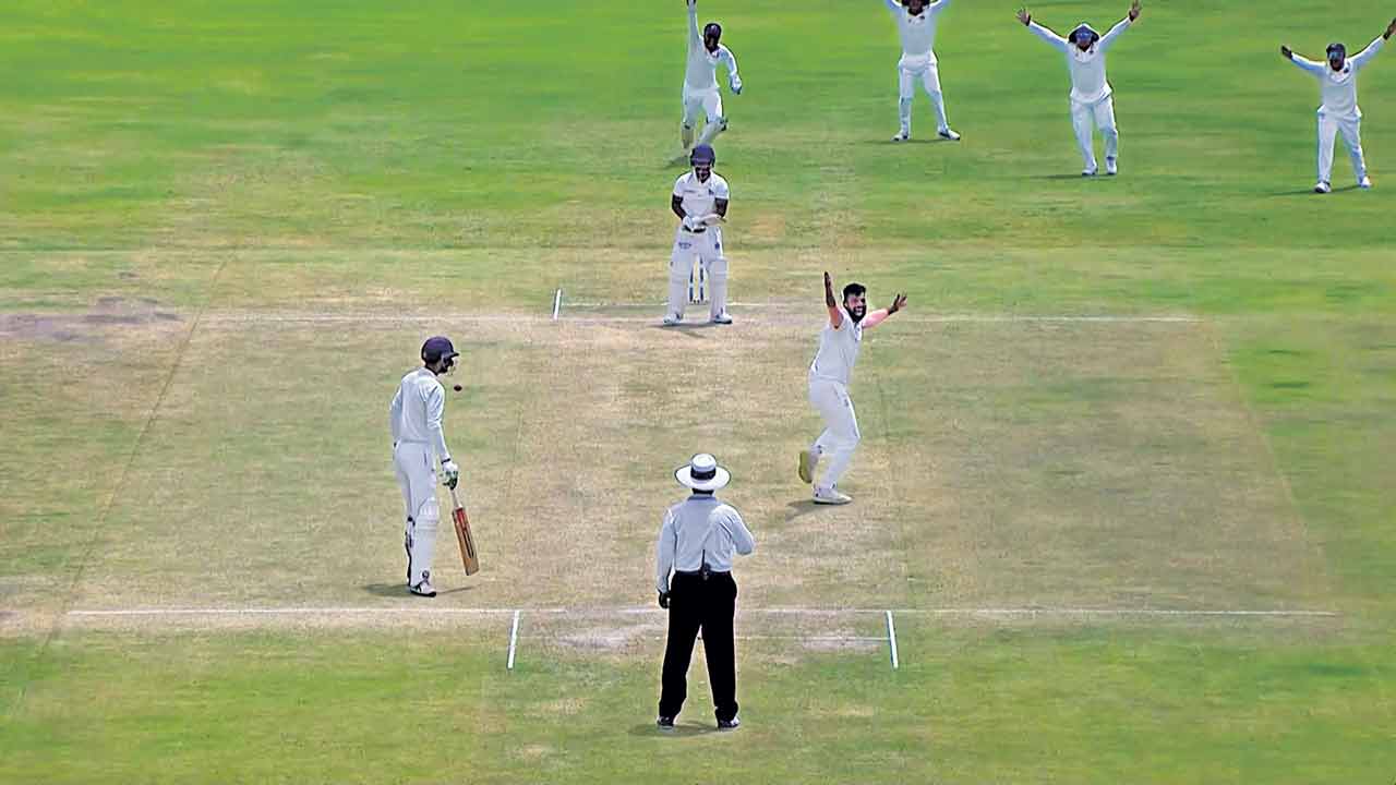 విజయం దిశగా