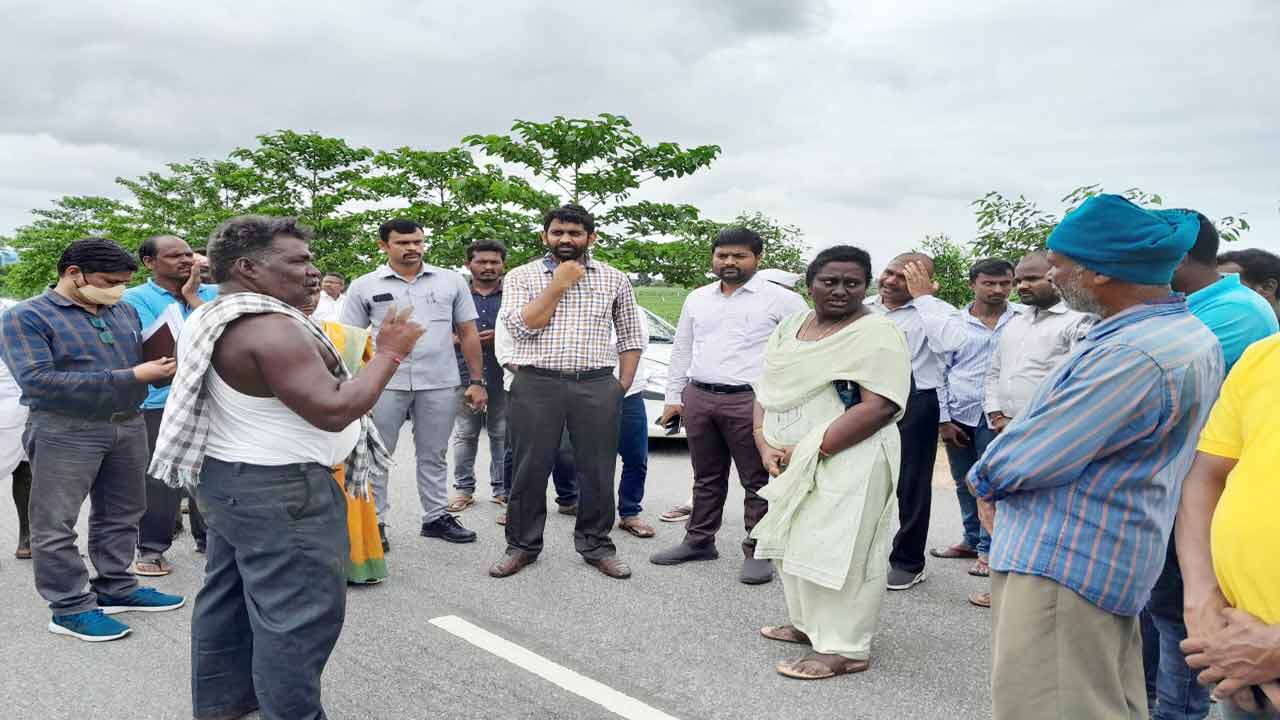 ఉపాధి డబ్బుల చెల్లింపులో నిర్లక్ష్యం వహిస్తే చర్యలు