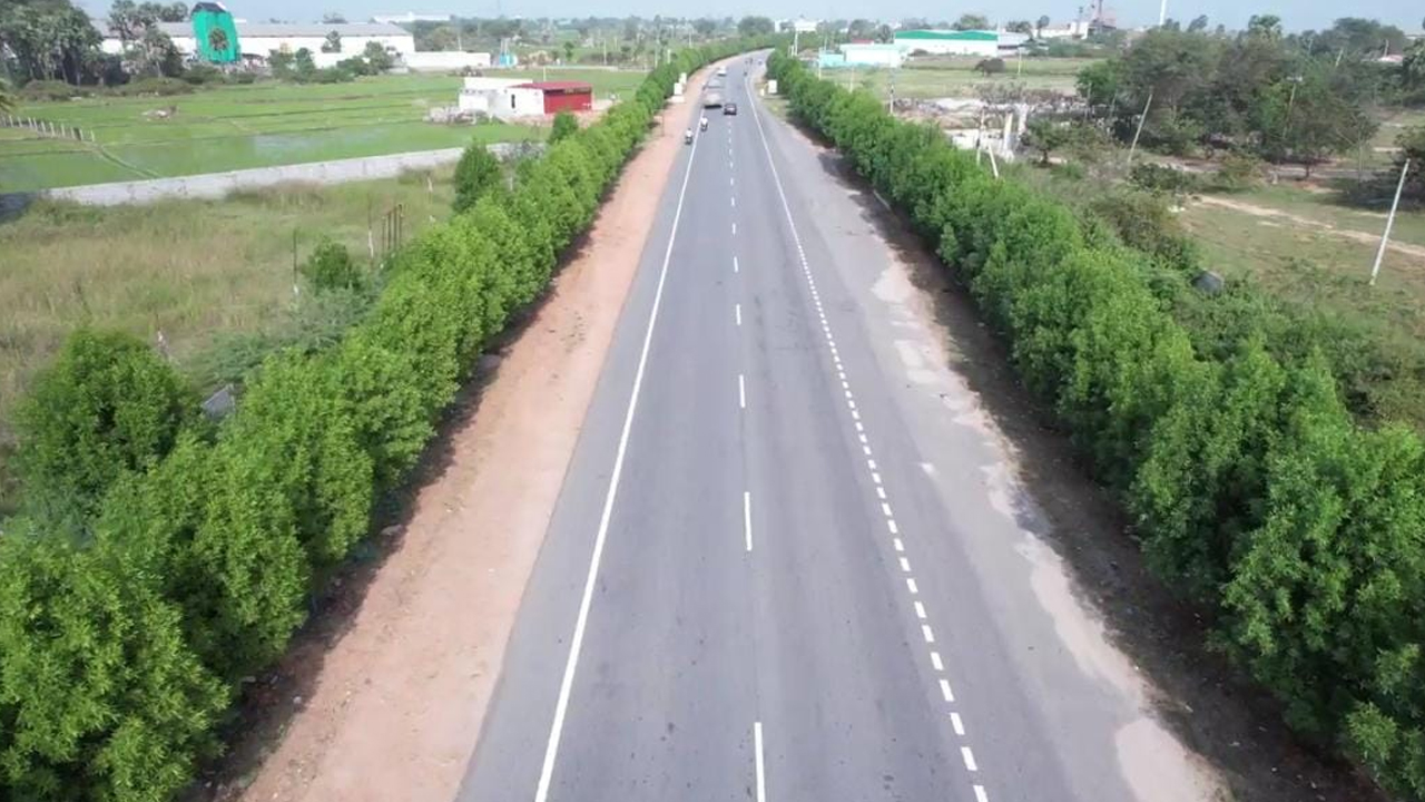 పల్లెకు పట్టణ సొబగులు