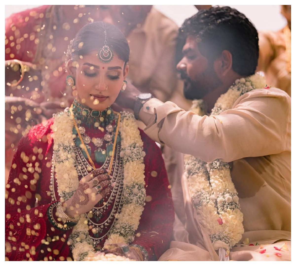 Nayanthara | నయనతార – విఘ్నేష్ వెడ్డింగ్ ఫొటోస్..