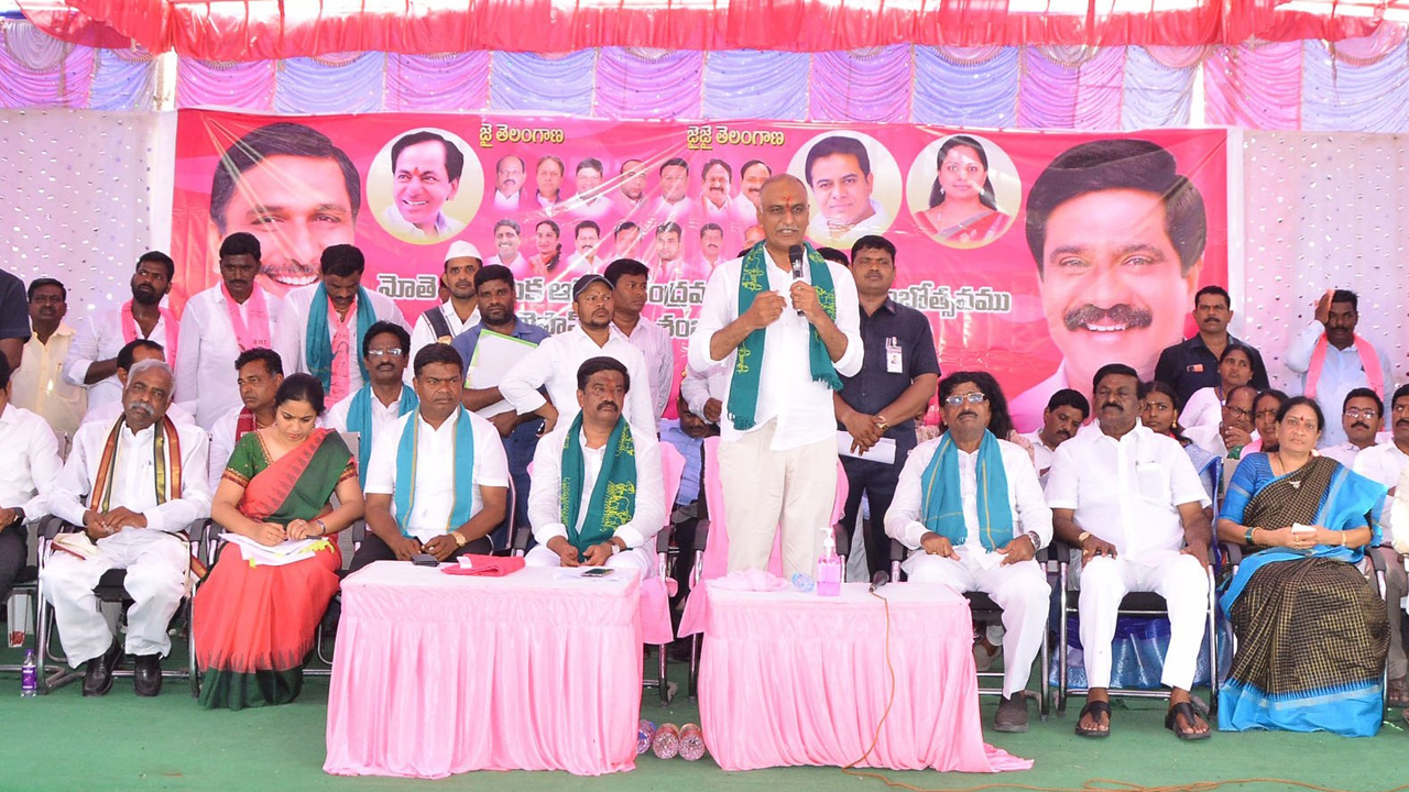 బ్రహ్మాండంగా అభివృద్ధి