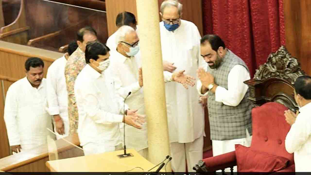ఒడిశా అసెంబ్లీ స్పీక‌ర్‌గా బిక్రం కేశ‌రి