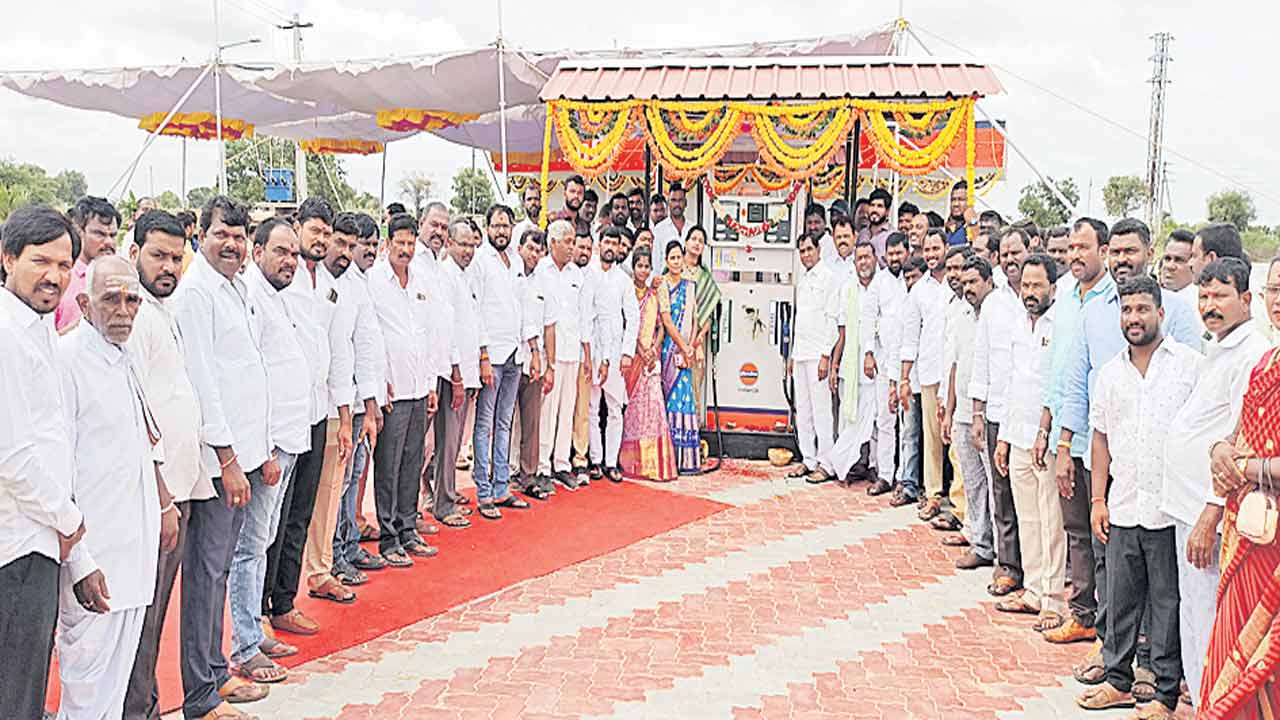 దళిత బంధుతో దళిత అభ్యున్నతికి శ్రీకారం