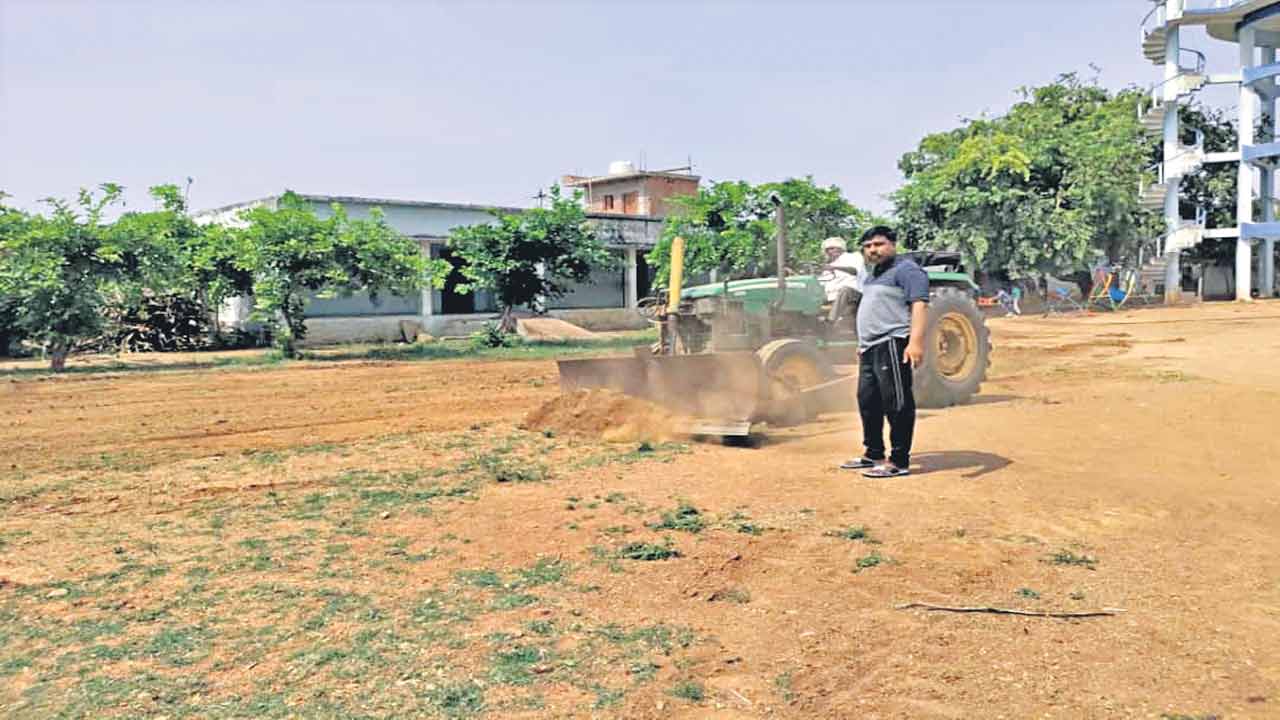 గ్రామాల్లో వెల్లివిరుస్తున్న సంపూర్ణ పారిశుధ్యం