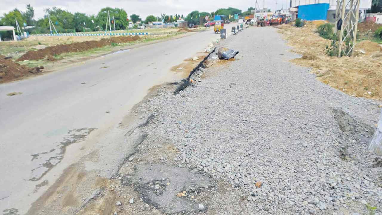 జాతీయ రహదారి విస్తరణకు తొలగిన అడ్డంకులు