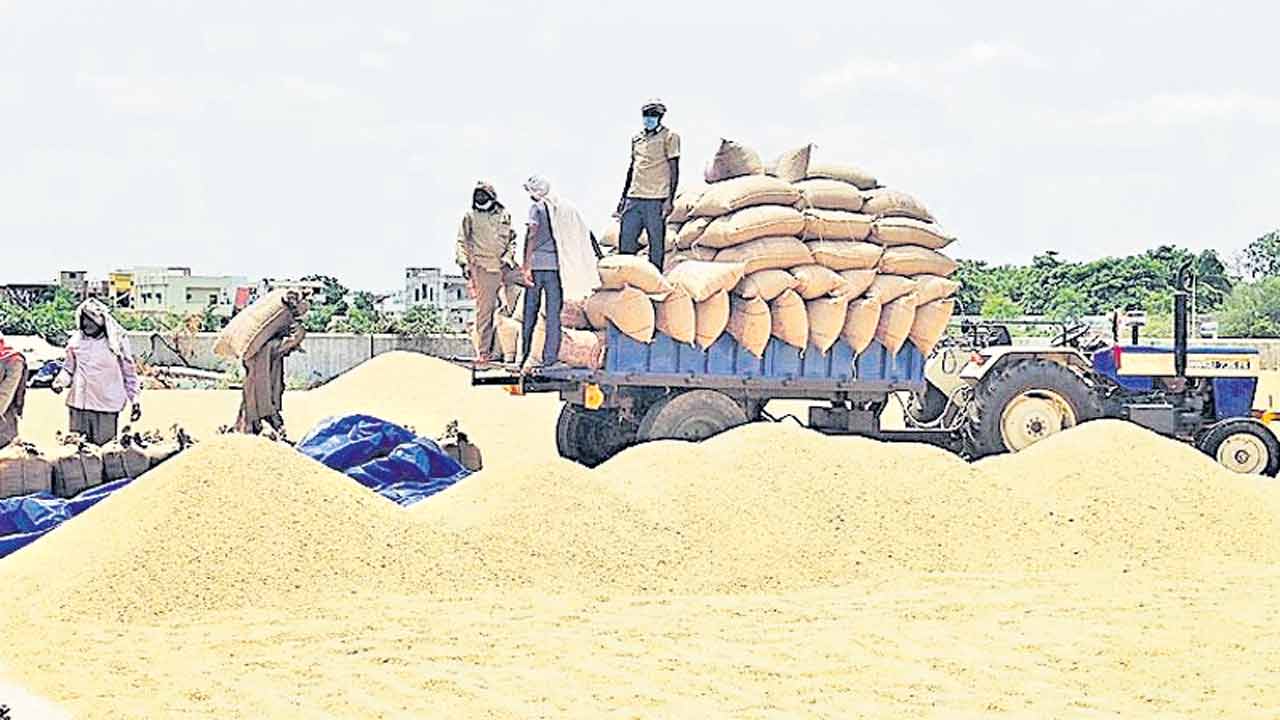 జోరుగా ధాన్యం కొనుగోళ్లు