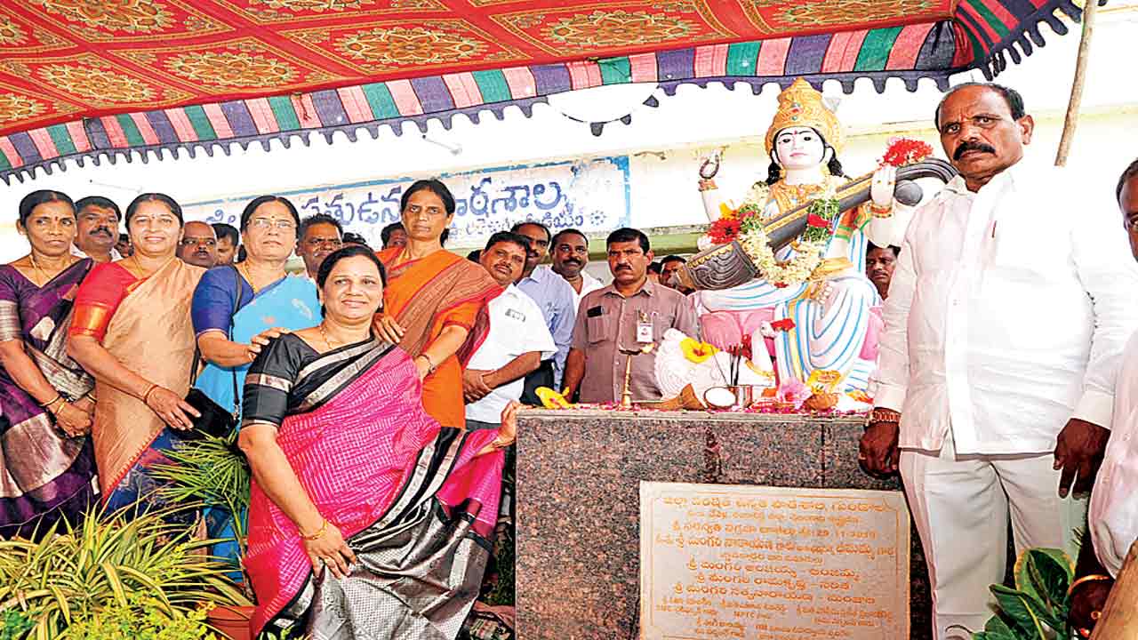 సర్కార్ బడులకు మహర్దశ