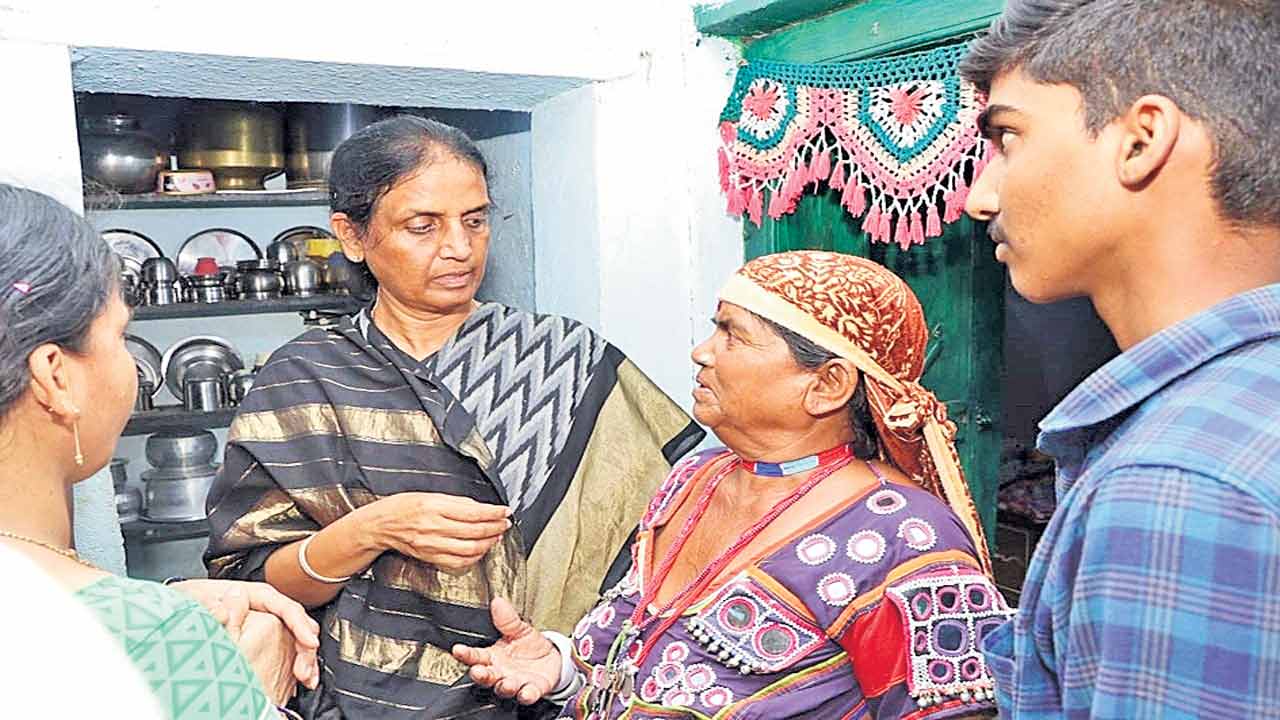 సమస్యల పరిష్కారం,అభివృద్ధే ఎజెండాగా..