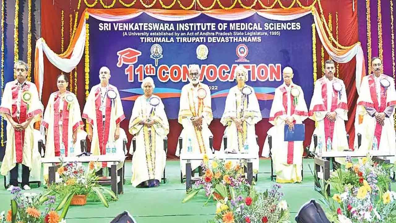 స్విమ్స్‌ పరిధిలోకి టీటీడీ దవాఖానాలు: టీటీడీ చైర్మన్‌ వైవీ సుబ్బారెడ్డి