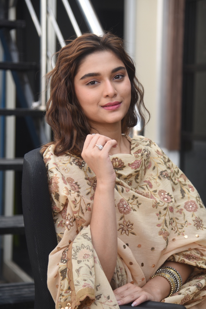 Saiee Manjrekar