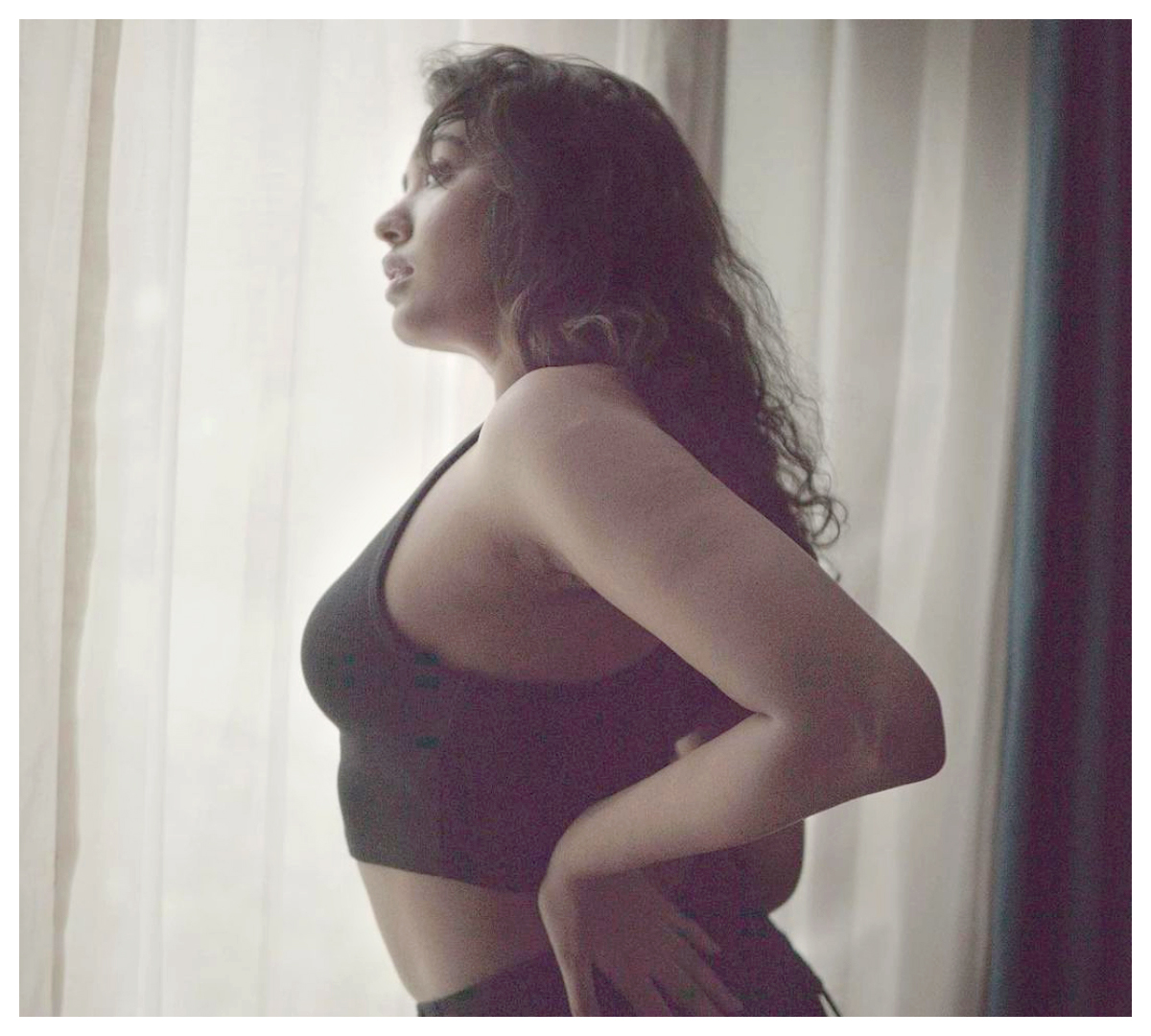 Shivathmika Rajashekar | శివాత్మిక రాజశేఖర్ మైండ్ బ్లాక్ అందాలు..