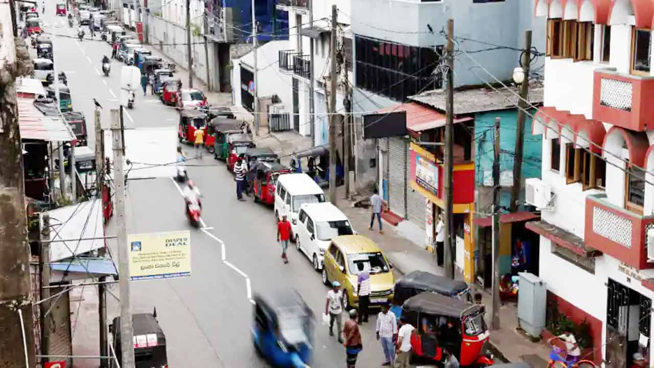 శ్రీలంకలో షట్‌డౌన్‌