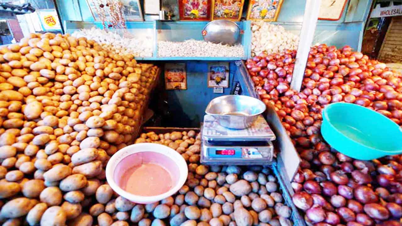 రికార్డు స్థాయికి టోకు ధరలు