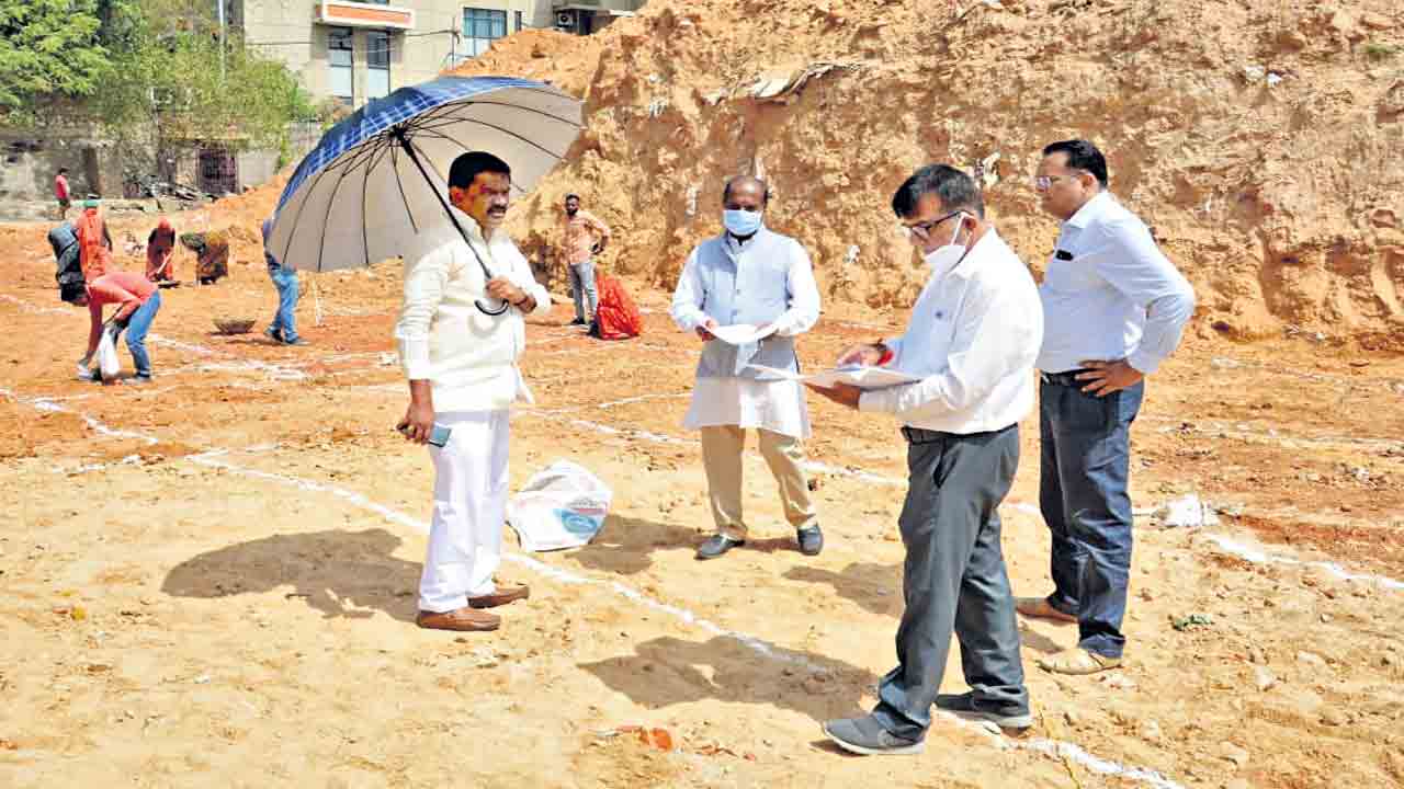 వడివడిగా ఢిల్లీలో తెలంగాణ భవన్