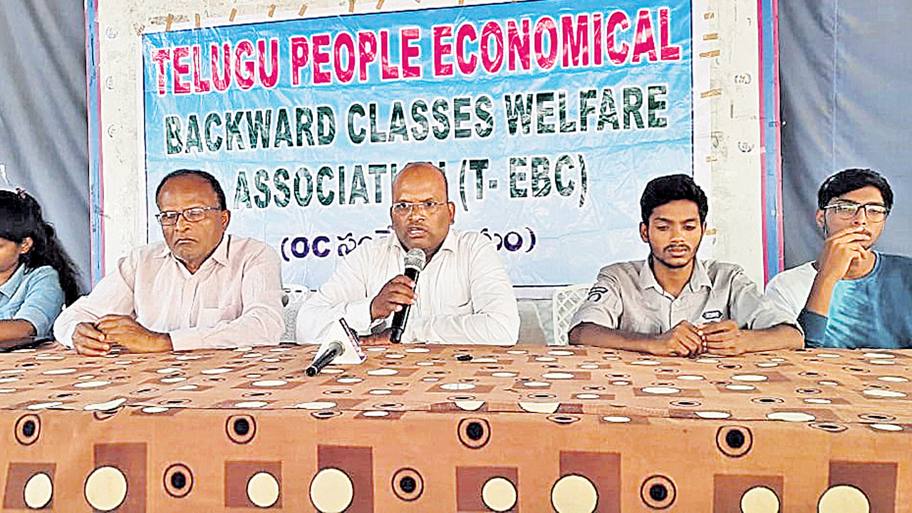 మంత్రి మల్లారెడ్డిపై దాడి హేయం