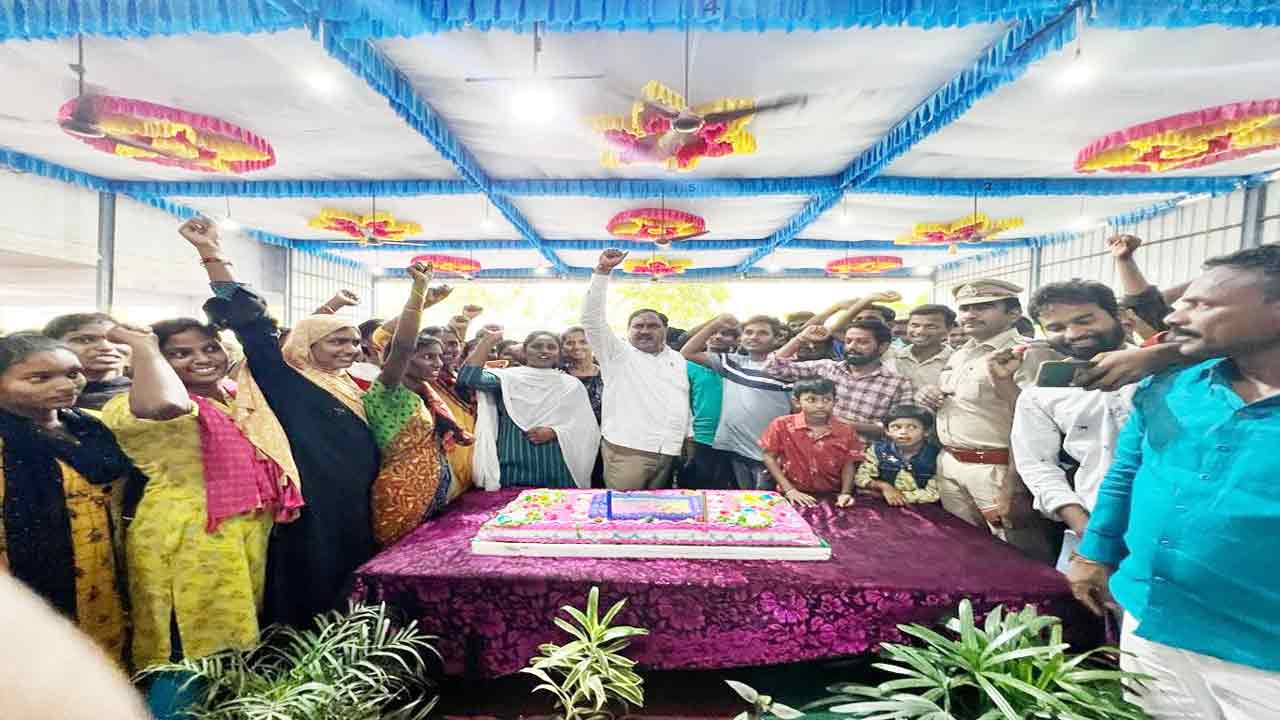 కేసీఆర్‌ పోరాటంతోనే తెలంగాణ