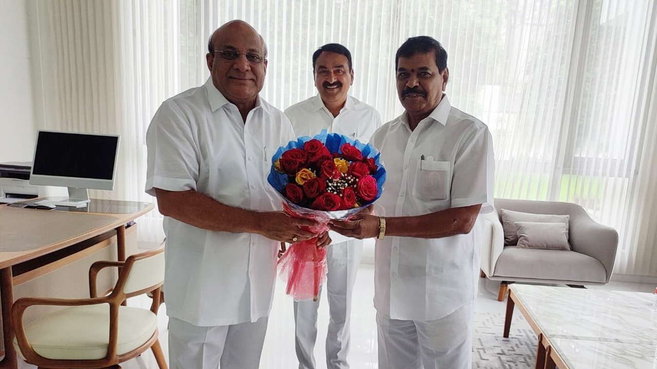 రాజ్యసభ సభ్యుడు దీవకొండ దామోదర్రావుకు శుభాకాంక్షలు