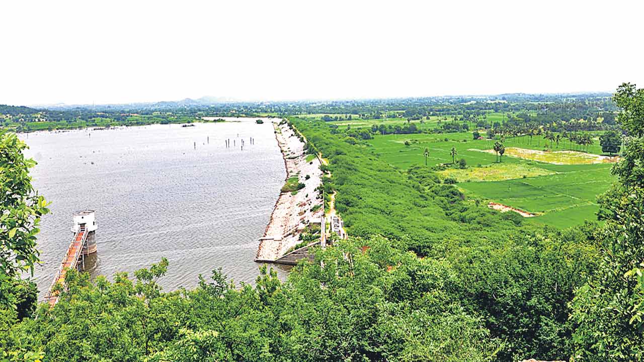 భవిత భవ్యం