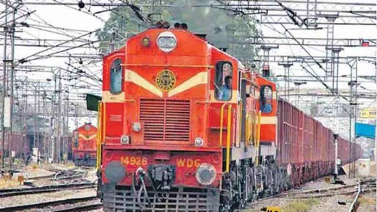 కాజీపేట-బల్లార్షా మధ్య పలు రైళ్లు రద్దు