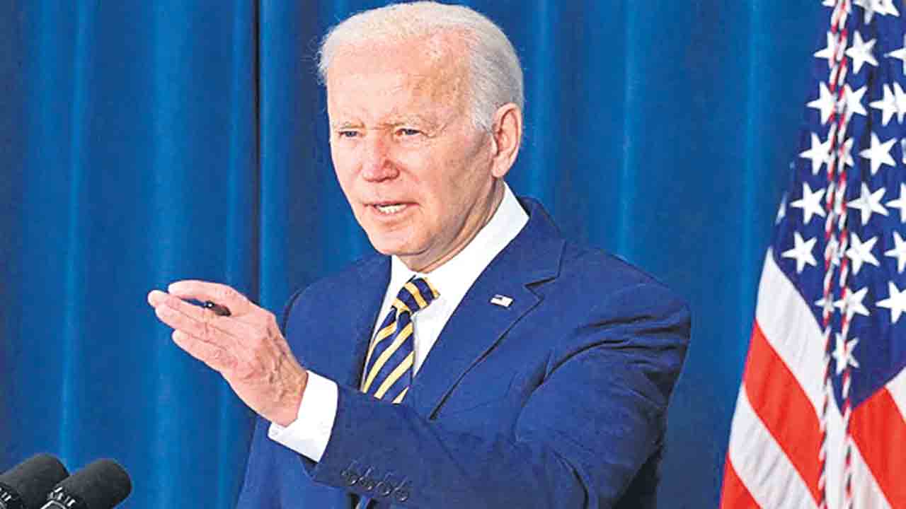 బైడెన్‌ నివాసంపైకి దూసుకొచ్చిన విమానం