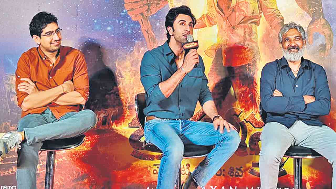 దక్షిణాది సినిమాల్ని ఇష్టపడతాను