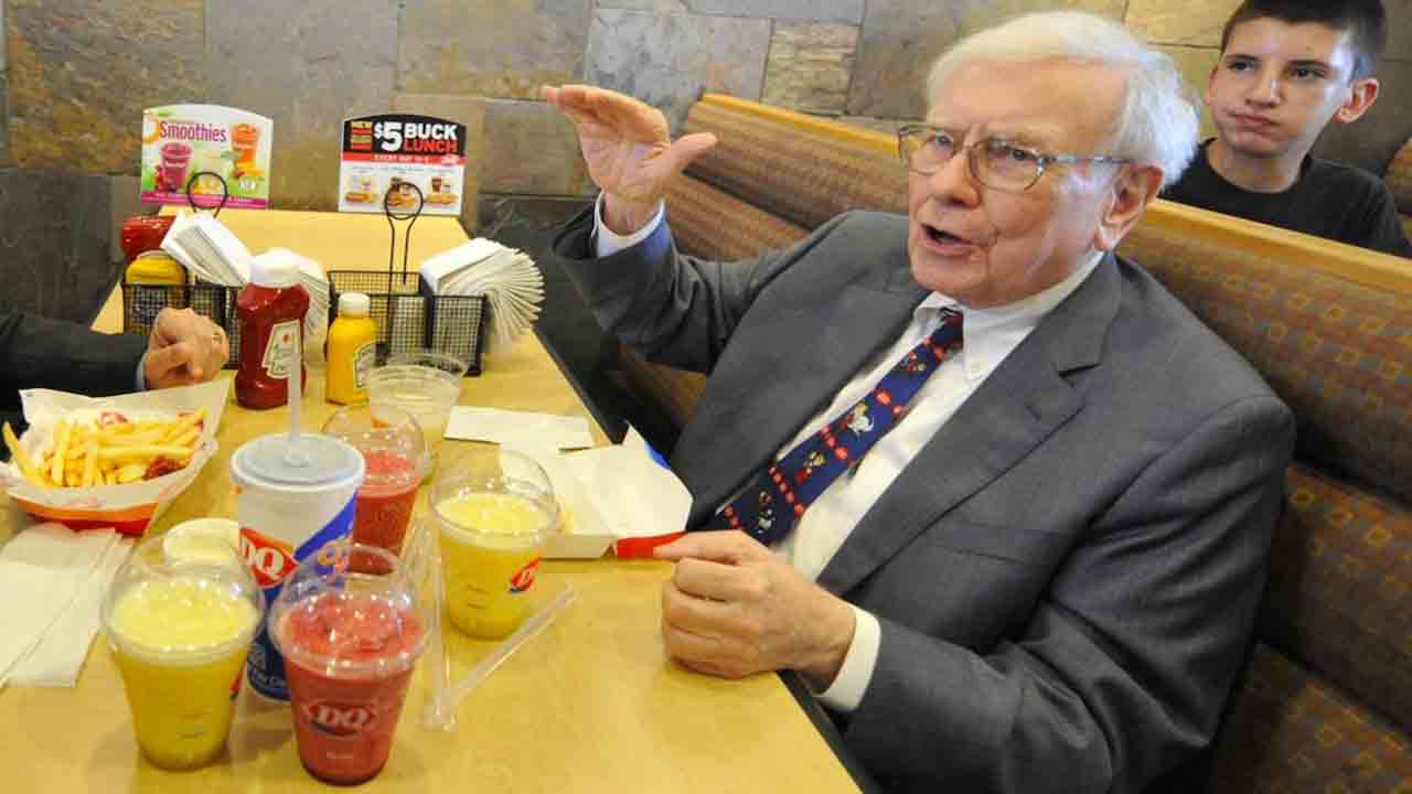 బఫెట్‌తో భోజనం ఖరీదు రూ.148 కోట్లు