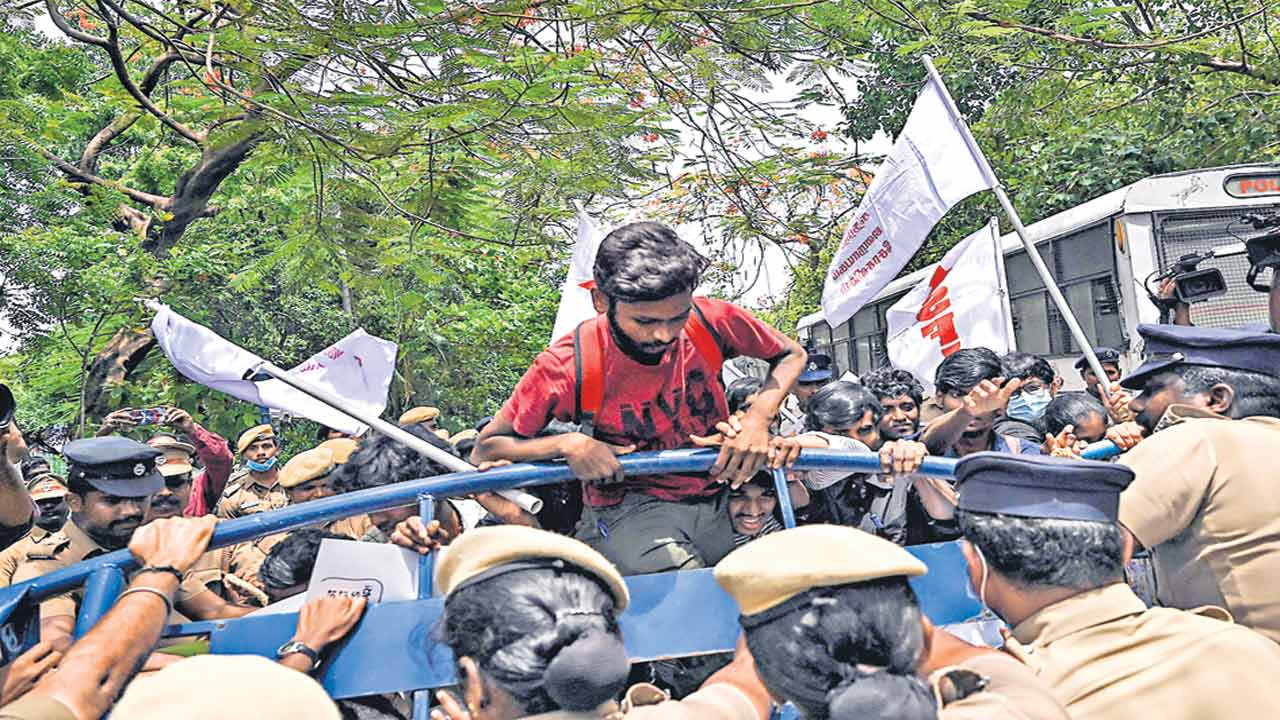 అగ్నిపథ్‌ను ఉపసంహరించాలి