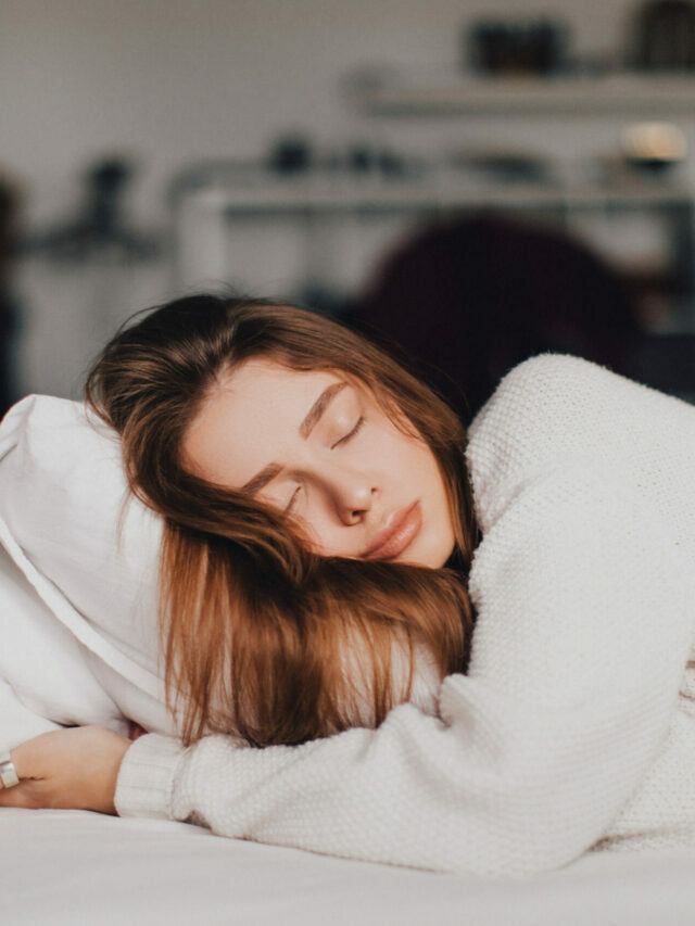 రాత్రి నిద్ర ప‌ట్ట‌డం లేదా? ఈ టిప్స్ ఫాలో అవ్వండి