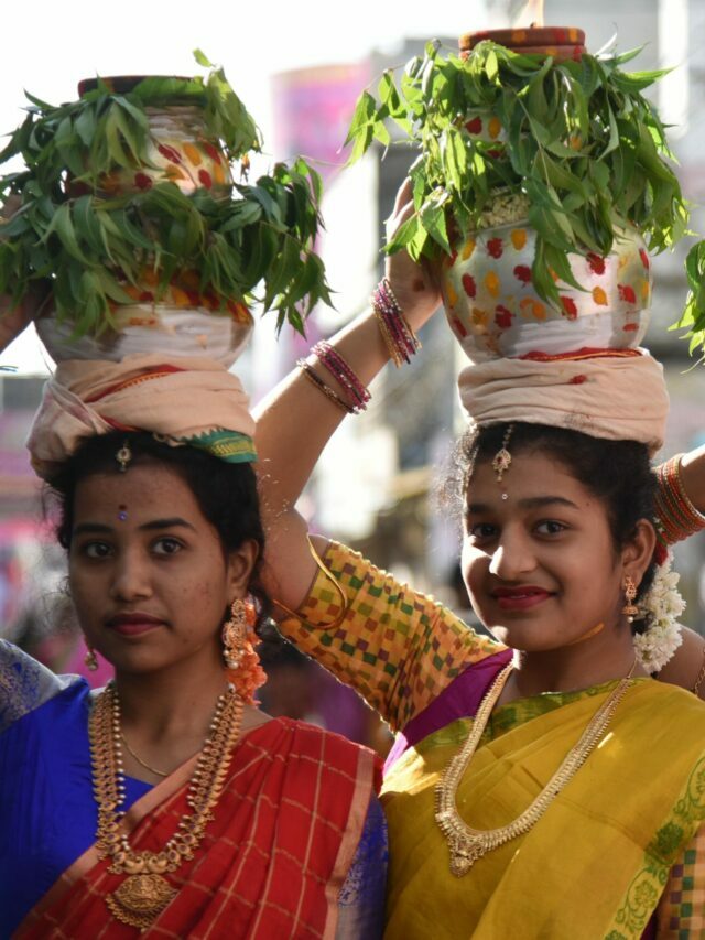 బోనాలు ఎప్పుడు మొద‌ల‌య్యాయి