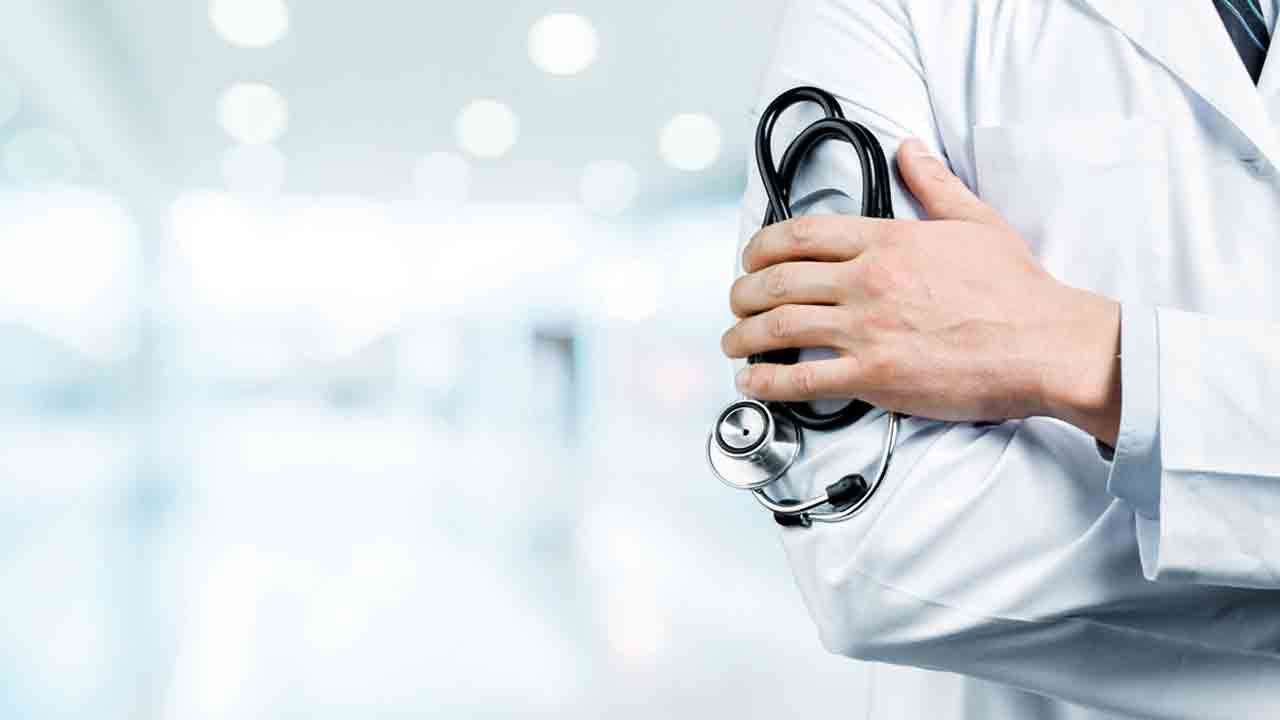 8 మెడికల్‌ కాలేజీలకు 24 టెండర్లు