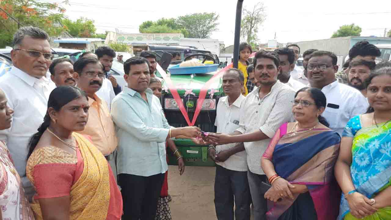 ఆర్థిక పురోభివృద్ధికే దళిత బంధు