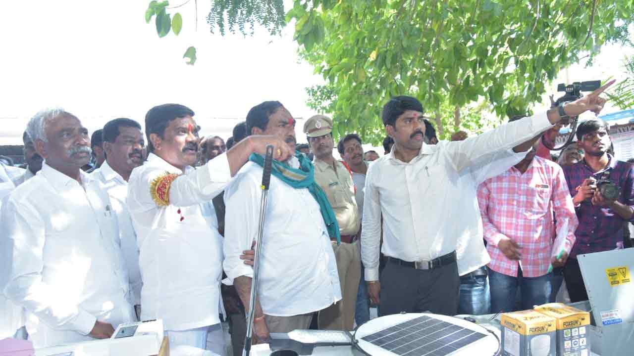 మ‌న ప‌ల్లెలు దేశానికే ఆద‌ర్శం: మంత్రి ఎర్ర‌బెల్లి ద‌యాక‌ర్‌రావు