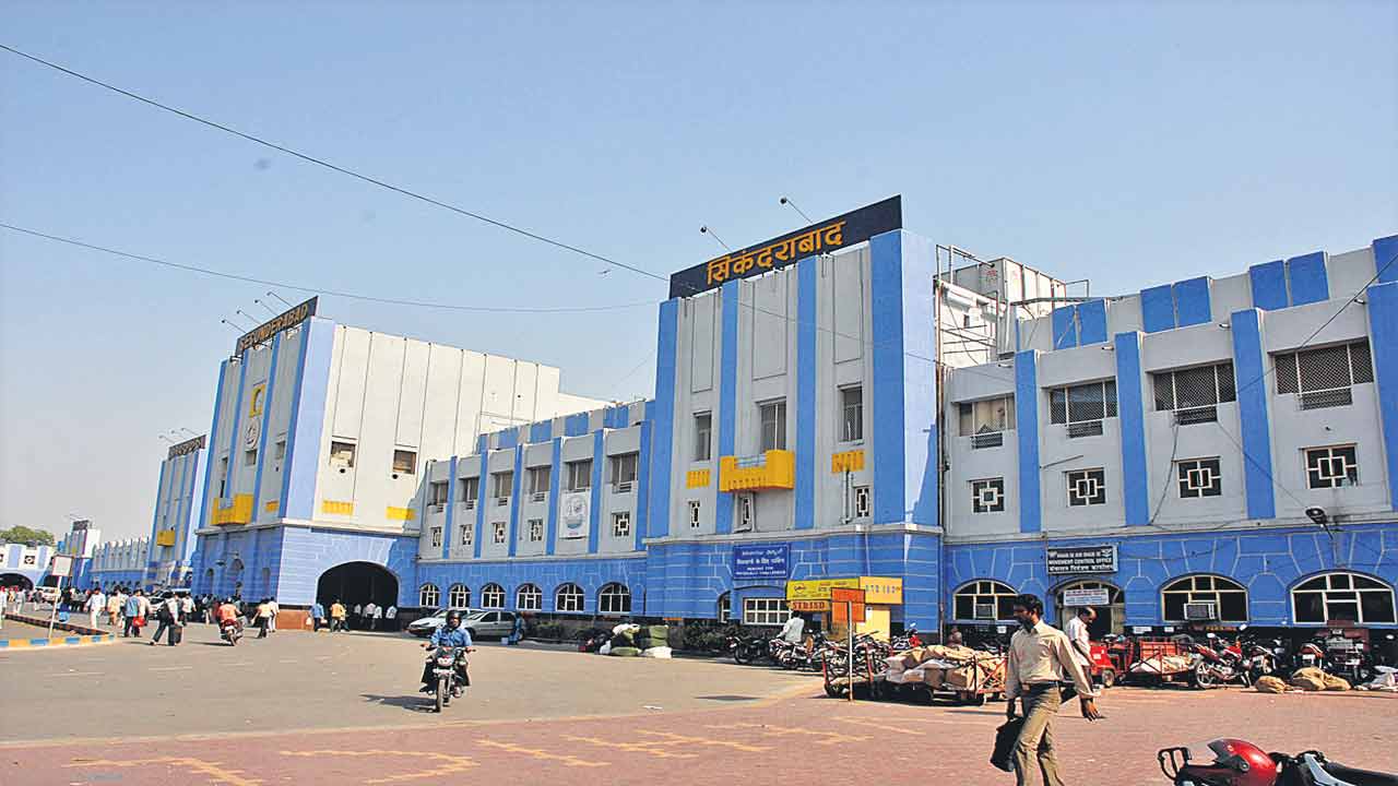 సికింద్రాబాద్‌ రైల్వేస్టేషన్‌కు అంతర్జాతీయ హంగులు