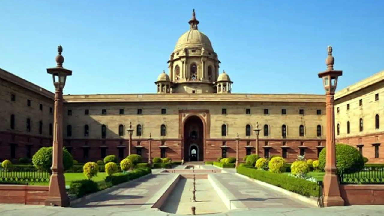 రాష్ట్ర‌ప‌తి ప‌ద‌వికి ఎవ‌రైనా పోటీ చేయొచ్చా? ఎన్నిక‌ ప్రక్రియ ఎలా జరుగుతుంది ?