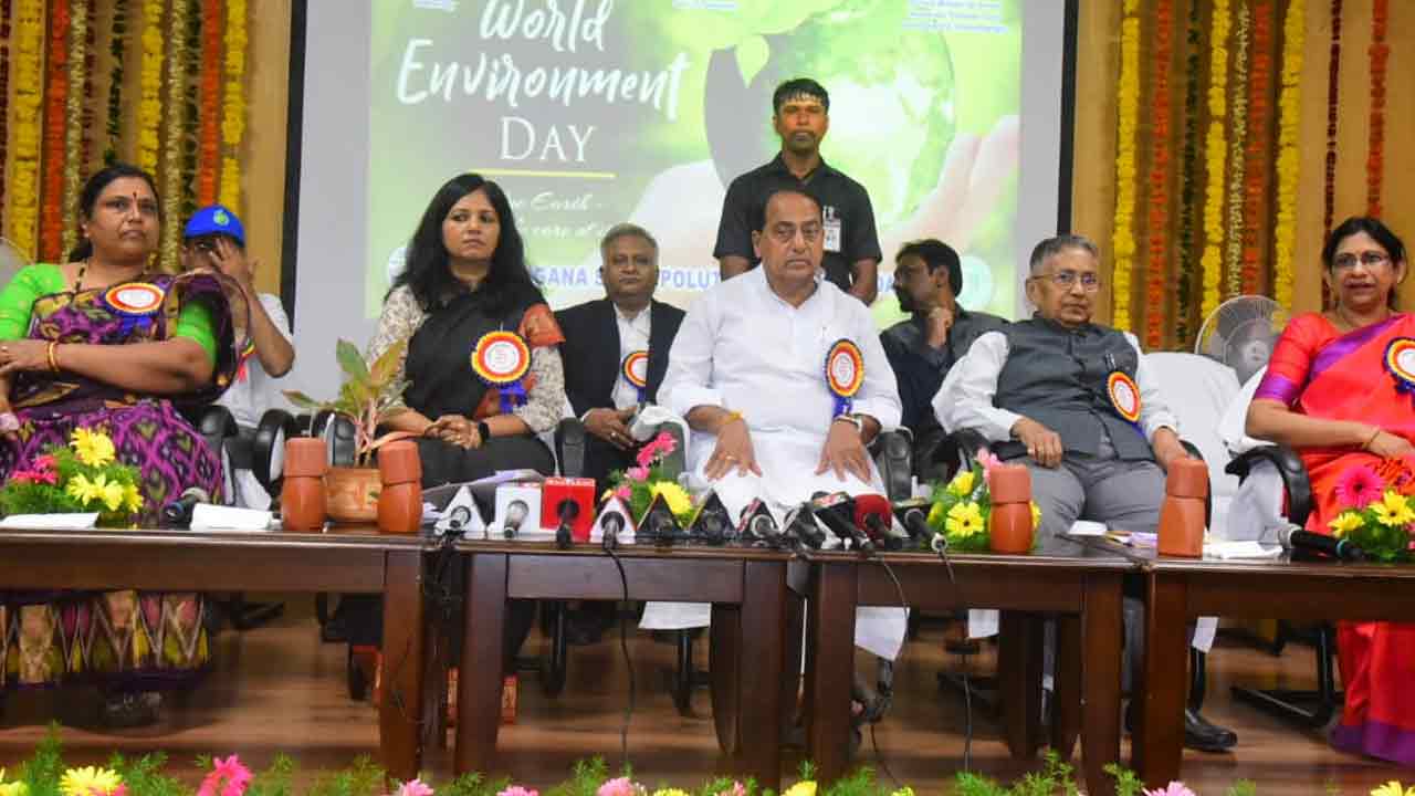 ప‌ర్యావ‌ర‌ణ ప‌రిర‌క్ష‌ణ ప్ర‌తి ఒక్క‌రి బాధ్య‌త‌: మంత్రి ఇంద్ర‌క‌ర‌ణ్‌రెడ్డి