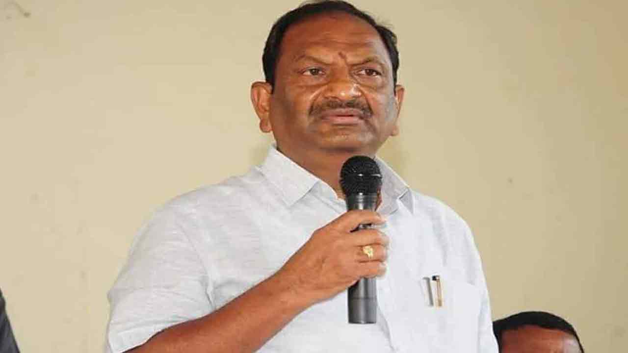 దళితబంధుకు నిధుల కొరత లేదు