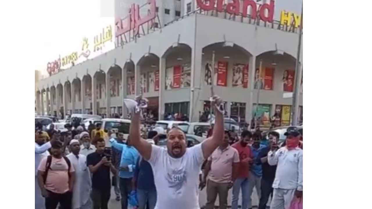 ఆందోళ‌న‌కారుల్ని డిపోర్ట్ చేస్తున్నాం:  కువైట్‌