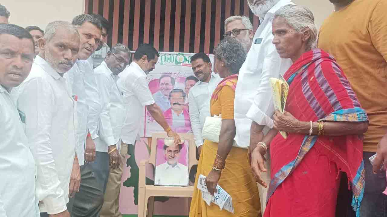 సీఎం కేసీఆర్‌ రైతు బాంధవుడు