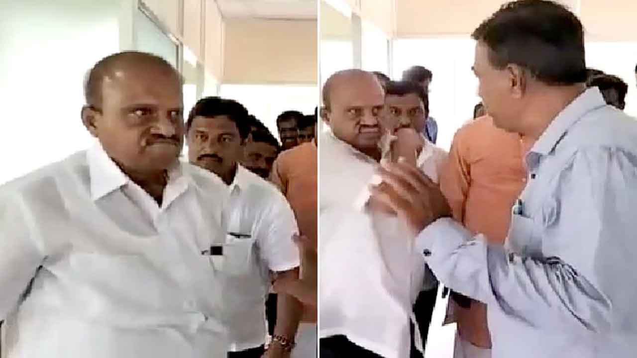 కాలేజీ ప్రిన్సిపాల్‌ను కొట్టిన క‌ర్నాట‌క ఎమ్మెల్యే.. వీడియో